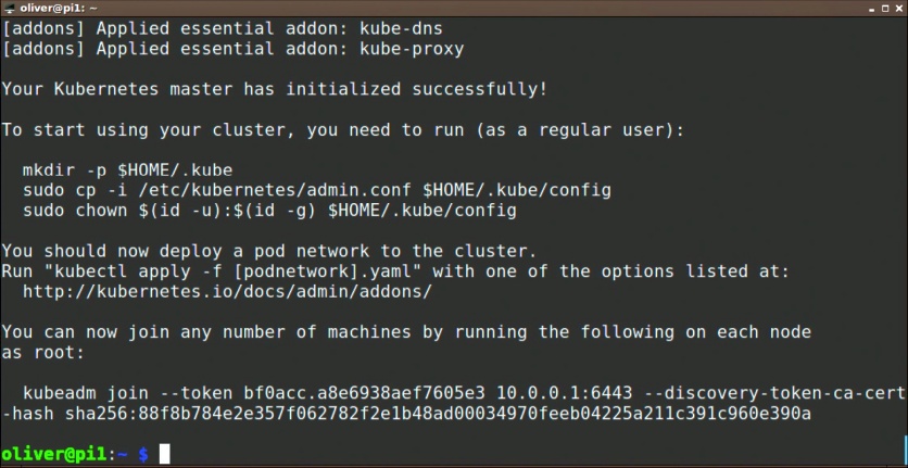 Bild 1: Hat die Installation des Masters geklappt, gibt der Befehl Hinweise zum Setup von Kubectl und das Join-Kommando für die Nodes aus.
