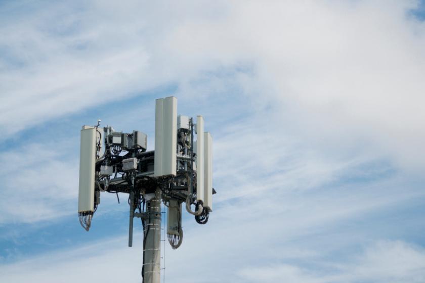 6000 Antennenstandorte hat 1&1 derzeit im Aufbau oder in der Planung. (Quelle: beangeled81 - 123RF)