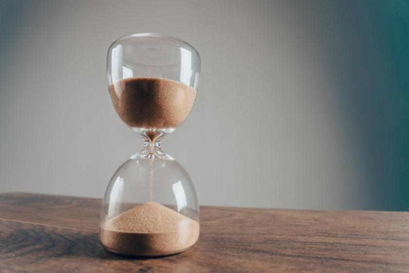 Die Zeit für die Umsetzung der NIS2-Richtlinie läuft. Mitte Oktober 2024 wird es ernst. (Quelle: danielt1994 - 123RF) 