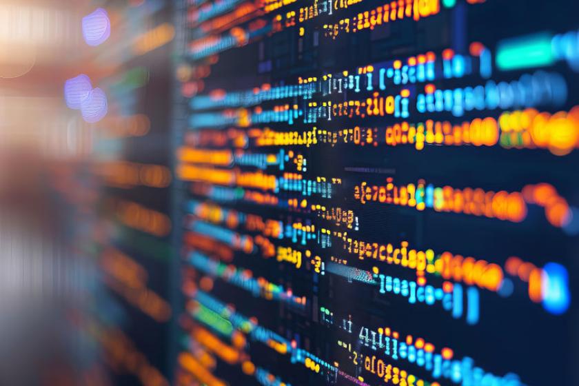 Qualitätssicherung unter Zeitdruck: IT-Teams stehen zunehmend im Spannungsfeld zwischen schnellen Release-Zyklen und fehlerfreier Software – KI-gestützte Testverfahren könnten den Ausweg bieten. (Quelle: videst - 123RF)
