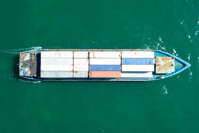 Quantencomputer sollen bei der Optimierung des Verkehrsflusses auf vielgenutzten Binnenwasserstraßen Deutschlands helfen. (Quelle: bigphoto – 123RF)
