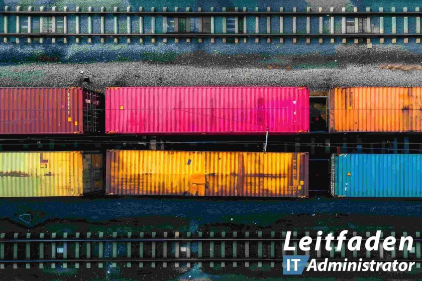 Draufsicht auf physische Container sympbolisch für softwarebasierte Container