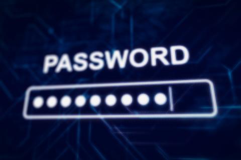 KeeperPAM ermöglicht eine automatische Passwortrotation.