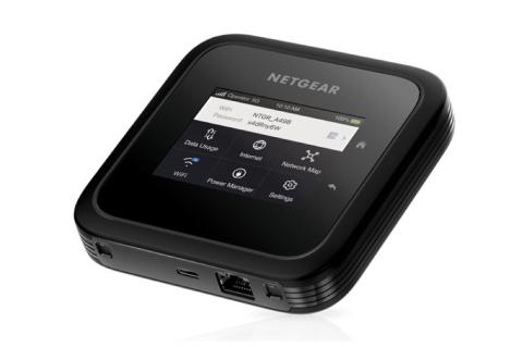 Der Nighthawk M6 Pro versorgt angeschlossene Geräte mit 5G-Internetzugang.