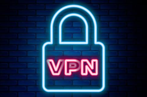 Leuchtende Neonlinie VPN-Sperrsymbol isoliert auf Backsteinmauerhintergrund. Buntes Rahmenkonzept. Vektor