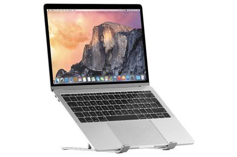 Mit dem Notebook-Ständer aus Aluminium arbeiten Sie bequem und rückenschonend an Ihrem Notebook.